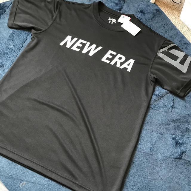 NEW ERA(ニューエラー)のNEW ERA 新作Tシャツ メンズのトップス(Tシャツ/カットソー(半袖/袖なし))の商品写真