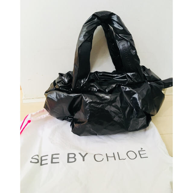 SEE BY CHLOE(シーバイクロエ)のシー バイ クロエ トートバッグ ナイロン ブラック レディースのバッグ(トートバッグ)の商品写真