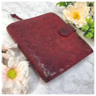 Bottega Veneta - ❤️正規品❤️ ボッテガヴェネタ イントレチャート 二つ折り財布 レザー レッドの通販｜ラクマ