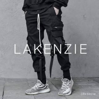 オフホワイト(OFF-WHITE)のLAKENZIE CARGO PANTS BLACK(ワークパンツ/カーゴパンツ)