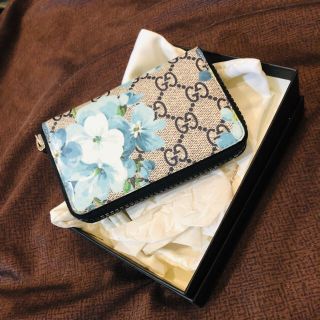 Gucci - GUCCI 財布、花柄、値下げしましたの通販 by TtT shop｜グッチ