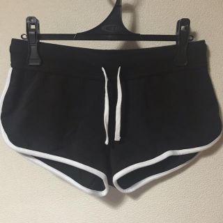 エイチアンドエム(H&M)のスポーツウェア (ショートパンツ)(ウェア)