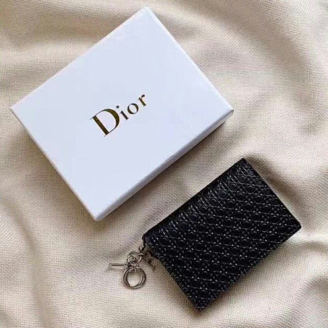 Dior - お勧めデイオール　折り財布　ブラック　Diorの通販 by ファッション仮面🌞's shop｜ディオールならラクマ