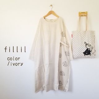 メルロー(merlot)の秋の新作＊フィリル ドットスタンプ切替えワンピース(ひざ丈ワンピース)