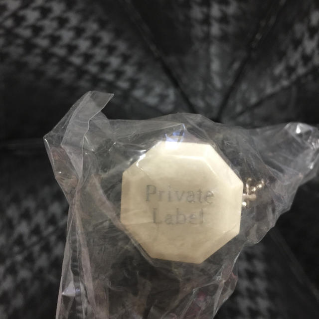 PRIVATE LABEL(プライベートレーベル)の折り畳み傘  新品  レディース レディースのファッション小物(傘)の商品写真