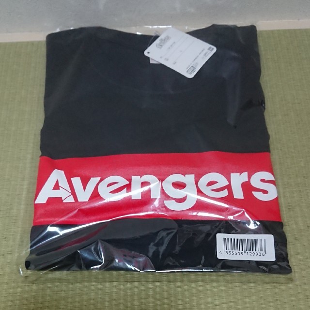 アベンジャーズ／エンドゲーム 4K プレミアムBOX Tシャツ黒 Lサイズ