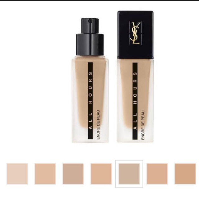 Yves Saint Laurent ファンデーション