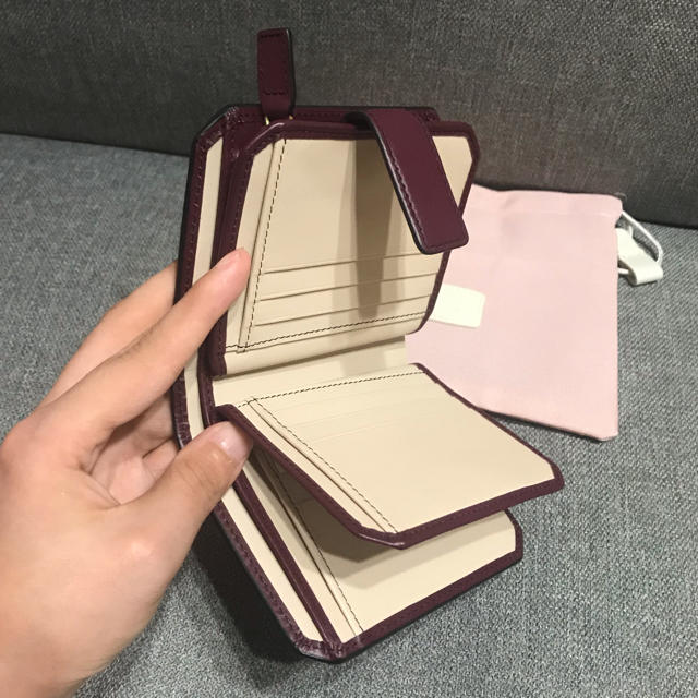 RADLEY LONDON本革二つ折り財布新品 メンズのファッション小物(折り財布)の商品写真