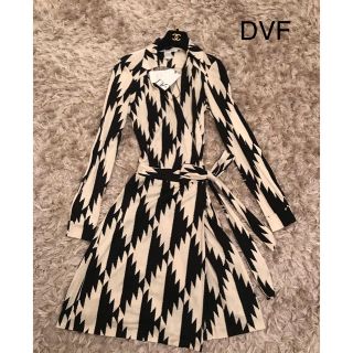 ダイアンフォンファステンバーグ(DIANE von FURSTENBERG)の新品同様DVFラップワンピースUS4(ひざ丈ワンピース)