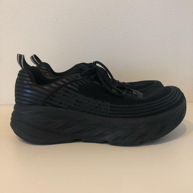 HOKA ONE ONE BONDI6