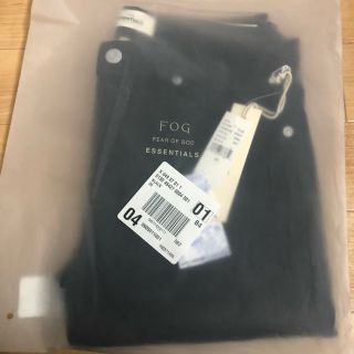 フィアオブゴッド(FEAR OF GOD)のFOG Essentials Black Skinny Taper Jeans(デニム/ジーンズ)