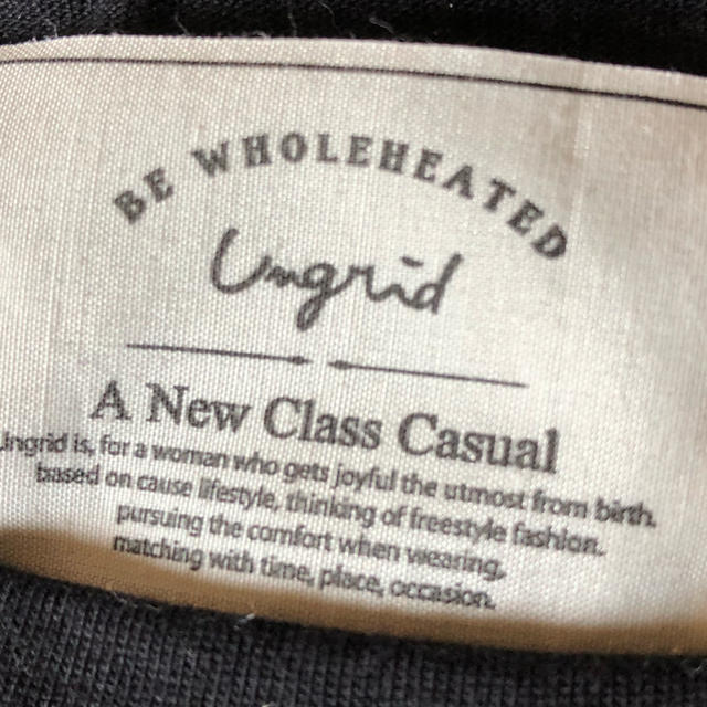 Ungrid(アングリッド)のungrid アングリッド ノースリーブ リボン付き カットソー ブラック レディースのトップス(カットソー(半袖/袖なし))の商品写真