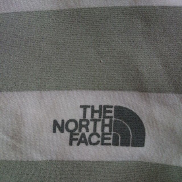 THE NORTH FACE(ザノースフェイス)のTHE NORTH FACE  ノースフェイス　Tシャツ　L レディースのトップス(Tシャツ(半袖/袖なし))の商品写真