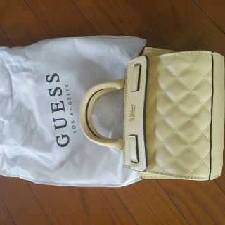 ゲス(GUESS)のGUESS 斜めがけバック ショルダーバッグ(ショルダーバッグ)