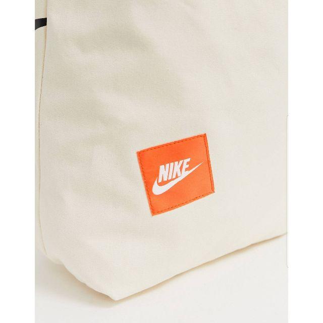 NIKE(ナイキ)の今流行！Nike(ナイキ) トートバッグ 肩掛け ホワイト レディースのバッグ(トートバッグ)の商品写真