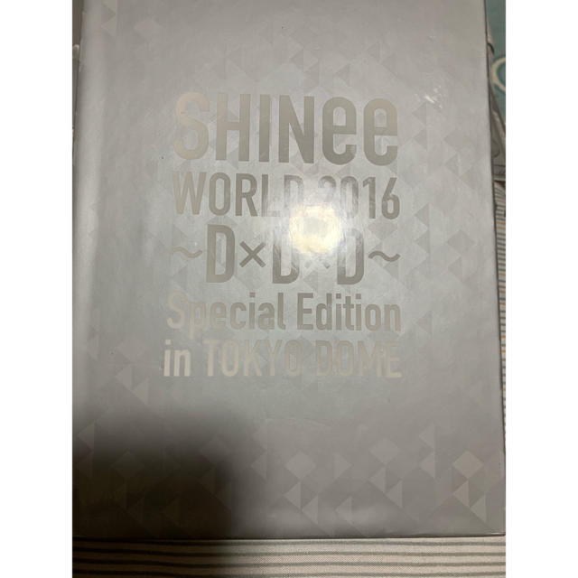 SHINee WORLD 2016 D×D×D BluRay エンタメ/ホビーのCD(K-POP/アジア)の商品写真