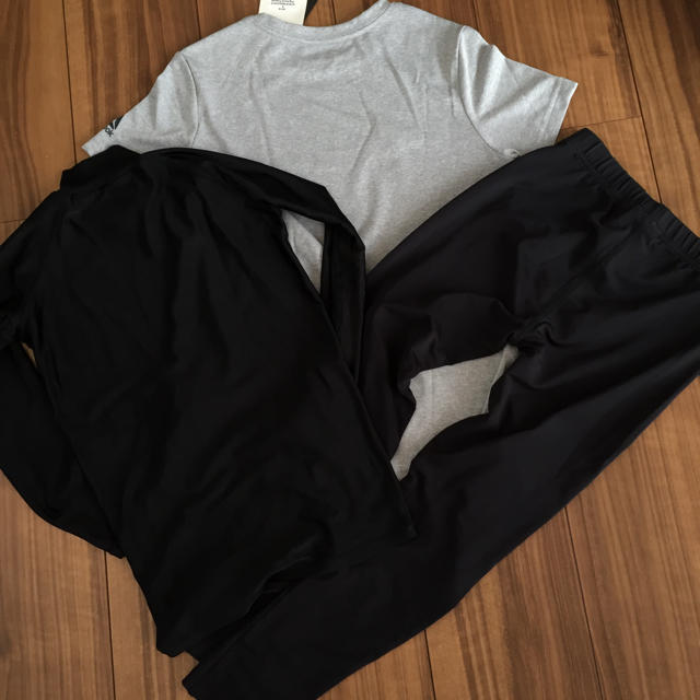Reebok(リーボック)のリーボック新品未使用タグ付き 半袖TシャツS(130〜140)  +α スポーツ/アウトドアのサッカー/フットサル(ウェア)の商品写真