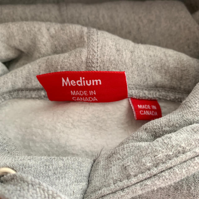 値下げ‼️ supreme hooded sweat shirts 3