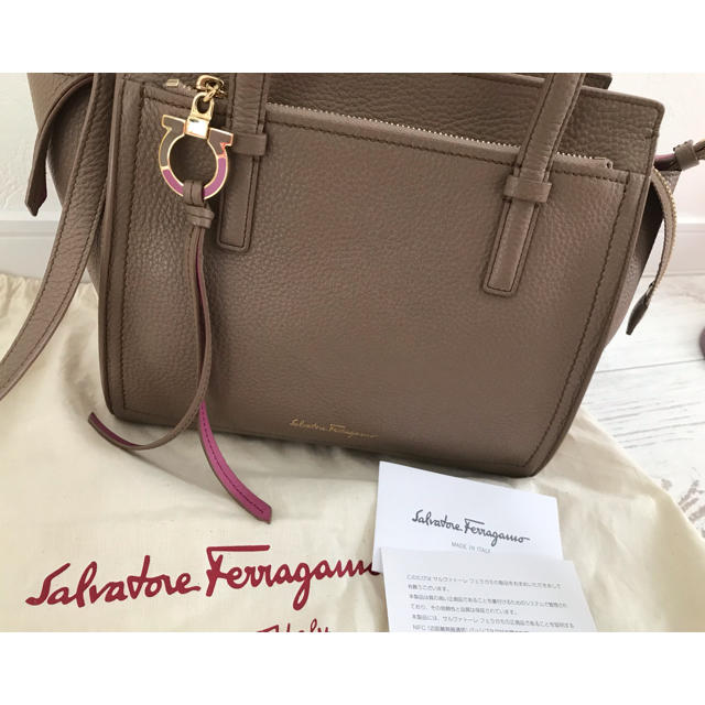 Salvatore Ferragamo - 美品 フェラガモ エイミー 2wayトートバックの