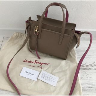 サルヴァトーレフェラガモ(Salvatore Ferragamo)の美品  フェラガモ エイミー  2wayトートバック(ショルダーバッグ)