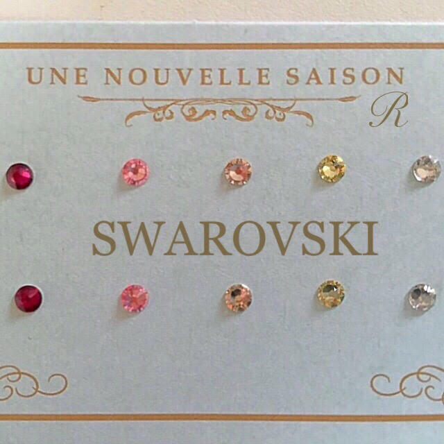 SWAROVSKI(スワロフスキー)の全38色10粒セット✨オーダーメイド 誕生石カラー スワロフスキー ピアス ハンドメイドのアクセサリー(ピアス)の商品写真