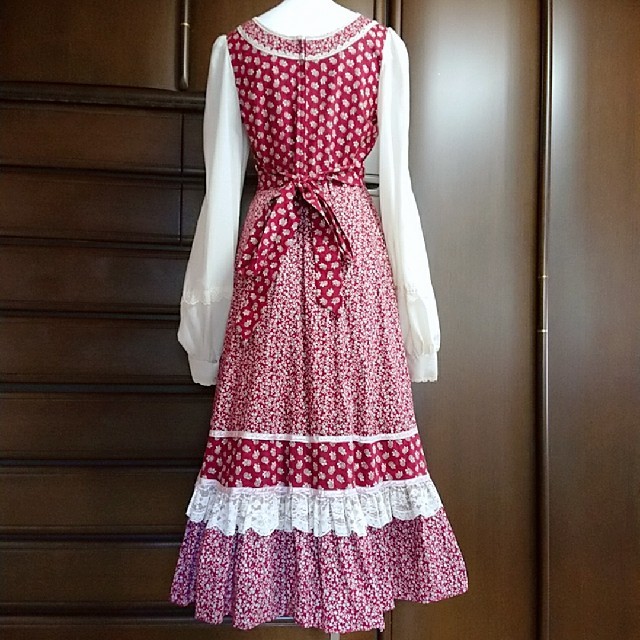 GUNNE SAX(ガニーサックス)のSailorXD様専用 GUNNE SAX  秋色カラー  花柄 ワンピース レディースのワンピース(ロングワンピース/マキシワンピース)の商品写真