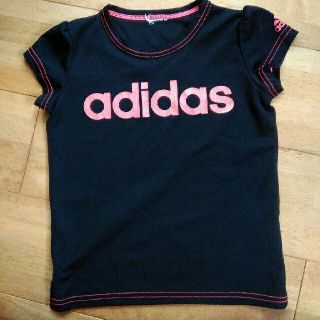 アディダス(adidas)のadidas　スポーツ用Tシャツ　黒　120～130(Tシャツ/カットソー)