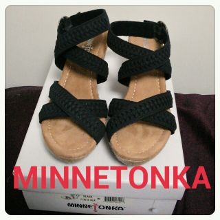 ミネトンカ(Minnetonka)のミネトンカ♥ウエッジサンダル♥新品(サンダル)