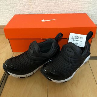 ナイキ(NIKE)のラス1 新品　NIKE ダイナモ 18cm ブラック(スニーカー)