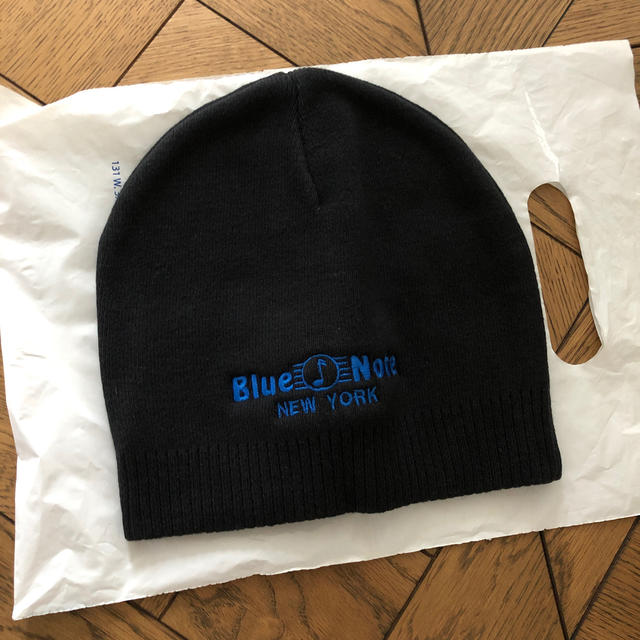 bluenote ニューヨーク ニット帽 ブラック レディースの帽子(ニット帽/ビーニー)の商品写真