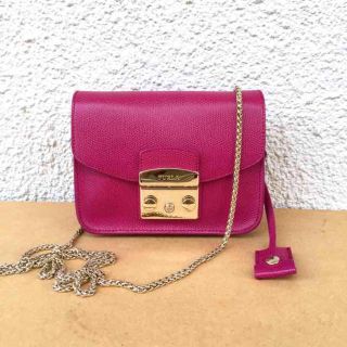 フルラ(Furla)の美品フルラfurlaメトロポリス完売正規(ショルダーバッグ)