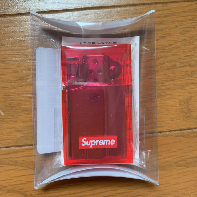 Supreme(シュプリーム)のSupreme®/Tsubota Pearl Hard Edge Lighter メンズのファッション小物(タバコグッズ)の商品写真