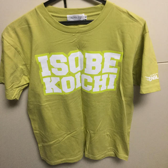 東北楽天ゴールデンイーグルス(トウホクラクテンゴールデンイーグルス)の楽天イーグルス/8/ISOBE KOICHI/Tシャツ/Lサイズ スポーツ/アウトドアの野球(記念品/関連グッズ)の商品写真