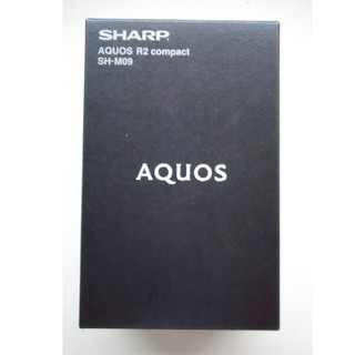 アクオス(AQUOS)の新品未使用 AQUOS R2 compact SH-M09ディープホワイト
(スマートフォン本体)