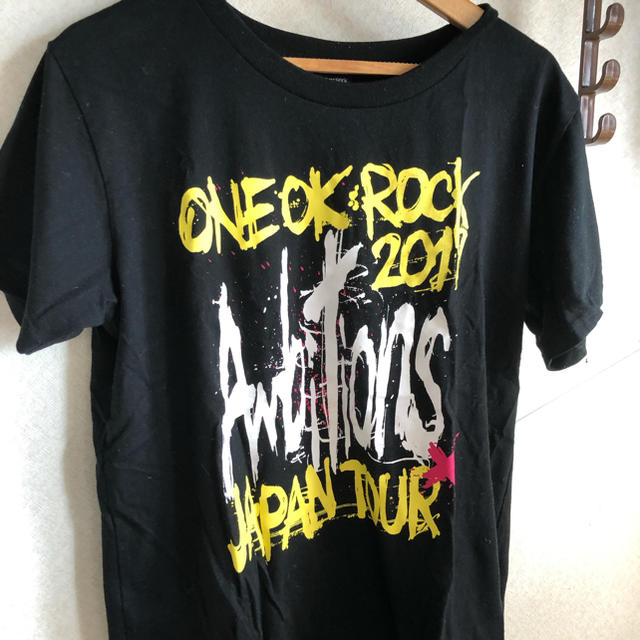 ONE OK ROCK(ワンオクロック)のＯＮＥ OK ＲＯＣＫ バンドTシャツ メンズのトップス(Tシャツ/カットソー(半袖/袖なし))の商品写真