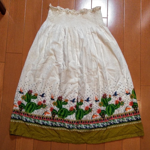 titicaca(チチカカ)のTITICACA ロングスカート  レディースのスカート(ロングスカート)の商品写真