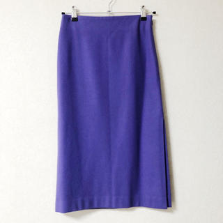 ルシェルブルー(LE CIEL BLEU)のLE CIEL BLUE 紫タイトスカート(ひざ丈スカート)