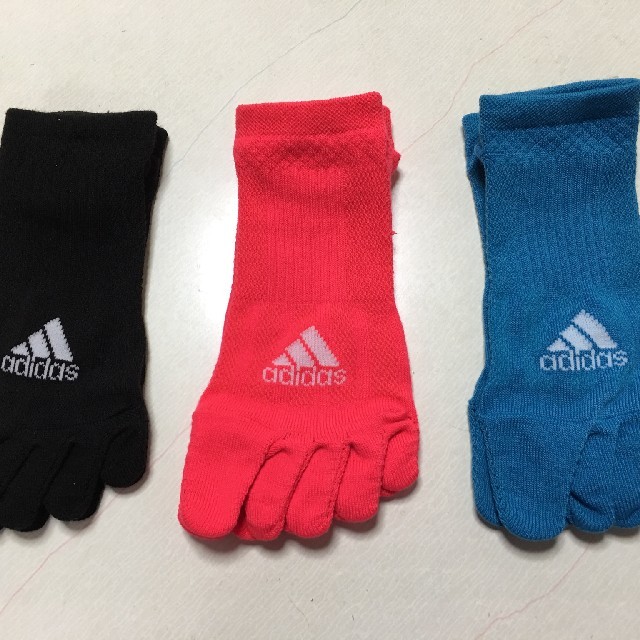 adidas(アディダス)のアディダス adidas 5本指ソックス 3足セット 24~26cm メンズのレッグウェア(ソックス)の商品写真