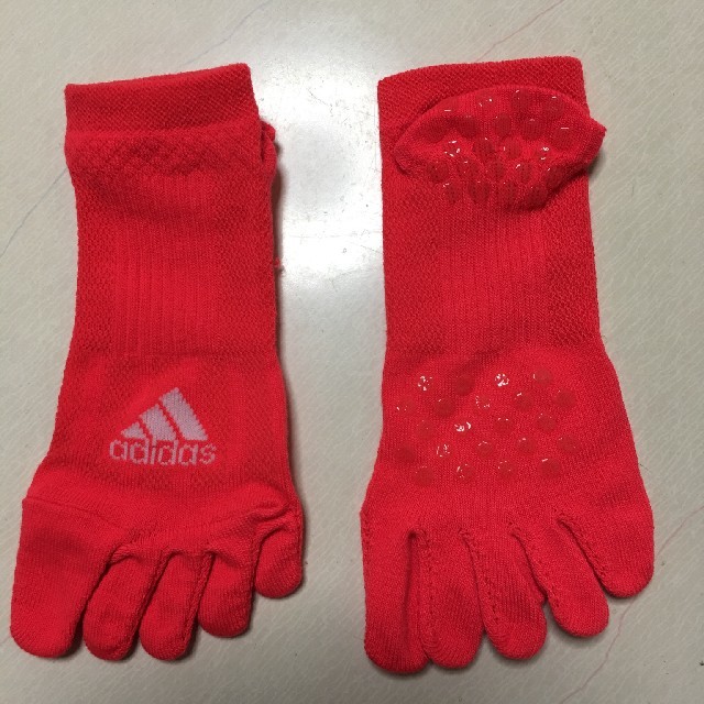 adidas(アディダス)のアディダス adidas 5本指ソックス 3足セット 24~26cm メンズのレッグウェア(ソックス)の商品写真