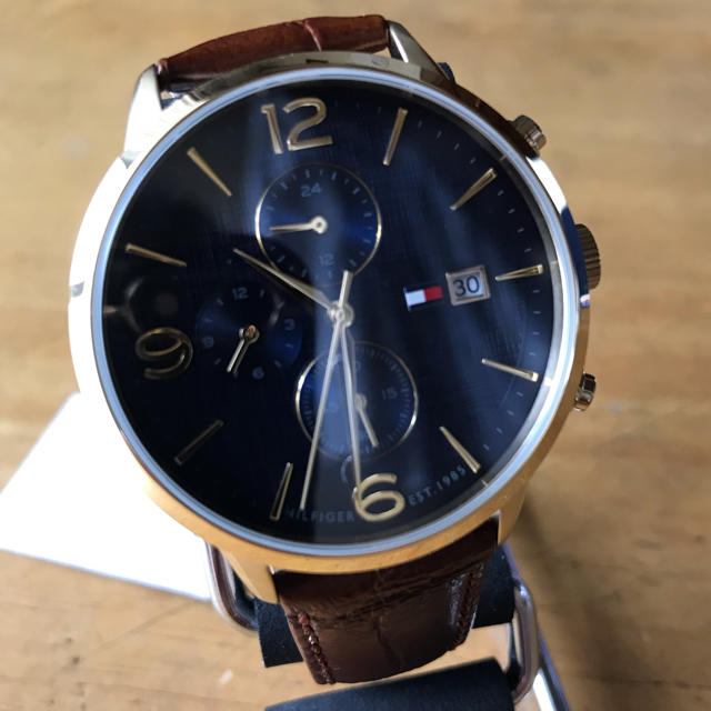 TOMMY HILFIGER - 新品✨トミーヒルフィガー クオーツ メンズ 腕時計 1710359の通販 by てっちゃん(´∀｀)｜トミーヒルフィガーならラクマ