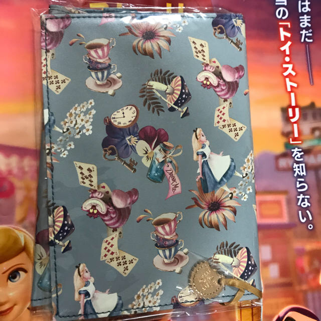 Disney(ディズニー)のピレブラウカ アリス ブックカバー ハンドメイドの文具/ステーショナリー(ブックカバー)の商品写真