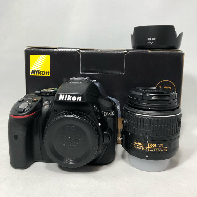 Nikon D5300 18-55 VRⅡ KIT 2093ショット 美品 Nikon D5300 18-55 VRⅡ KIT 2093ショット 美品