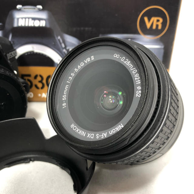 Nikon D5300 18-55 VRⅡ KIT 2093ショット 美品 Nikon D5300 18-55 VRⅡ KIT 2093ショット 美品