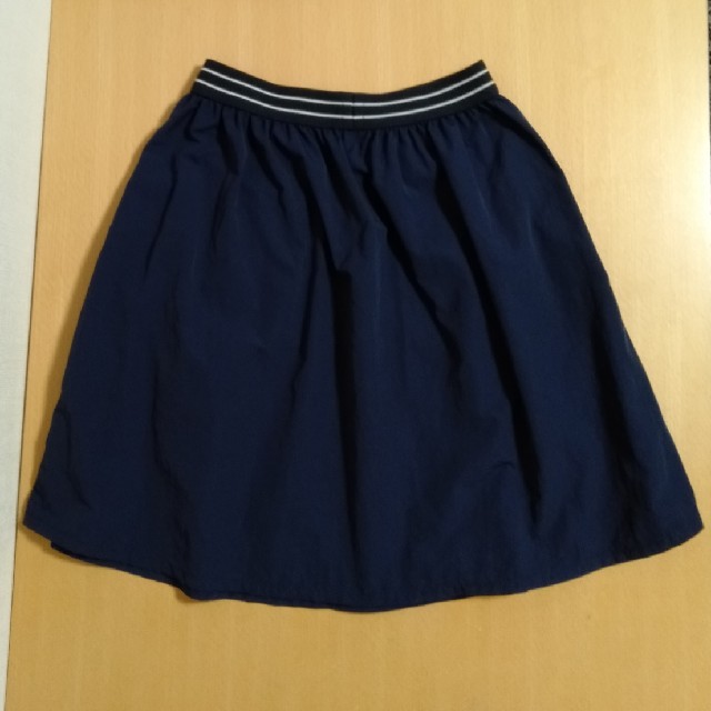 UNIQLO(ユニクロ)のUNIQLO　スカート　140cm キッズ/ベビー/マタニティのキッズ服女の子用(90cm~)(スカート)の商品写真