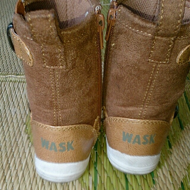 WASK(ワスク)のベビー用 ブーツ 13センチ キッズ/ベビー/マタニティのベビー靴/シューズ(~14cm)(ブーツ)の商品写真