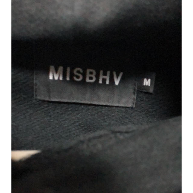 misbhv パーカー