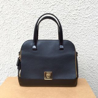 フルラ(Furla)の美品フルラfurlaバッグdivina(ハンドバッグ)