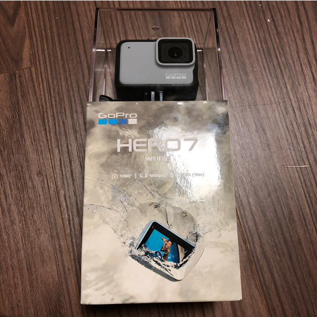 GoPro(ゴープロ)の【新品・国内正規品】CHDHB-601-FW GoPro HERO7 White スマホ/家電/カメラのカメラ(コンパクトデジタルカメラ)の商品写真