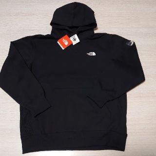 ザノースフェイス(THE NORTH FACE)のノースフェイス スクエアロゴフーディー NT61835 XL ブラック 黒 K(パーカー)