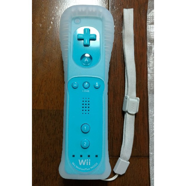 Wii(ウィー)の未使用 Wii リモコンプラス＋ヌンチャク セット エンタメ/ホビーのゲームソフト/ゲーム機本体(その他)の商品写真